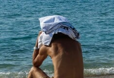 Καύσωνας: Τηλεργασία και υπαίθριες δραστηριότητες - Τα έκτακτα μέτρα προστασίας των εργαζομένων
