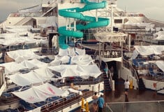 Η «poop cruise» ήταν ένα πλωτό φιάσκο που έγινε ντοκιμαντέρ στο Netflix