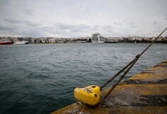 Σε ισχύ το απαγορευτικό απόπλου από τα λιμάνια της Αττικής - Αναλυτικά οι αλλαγές στα δρομολόγια