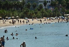 Έκτακτο δελτίο επιδείνωσης καιρού: Πολύ υψηλές θερμοκρασίες από την Κυριακή