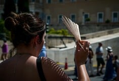 Καύσωνας: Τα συμπτώματα της θερμοπληξίας