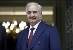 Διπλωματικό επεισόδιο στη Λιβύη: Πώς και γιατί ο Χαφτάρ «έδιωξε» την ευρωπαϊκή αντιπροσωπεία