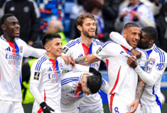 Η Λιόν παραμένει στη Ligue 1 