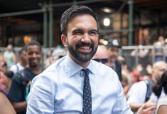 Γιατί οι New York Times υπονομεύουν την υποψηφιότητα του Ζοχράν Μαμντάνι; 