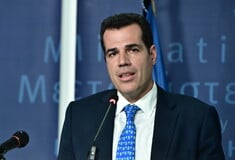 Ακροδεξιό παραλήρημα Πλεύρη: Αντικίνητρα για «λαθρομετανάστες, που έρχονται και τρώνε-πίνουν με τα χρήματα των φορολογούμενων»