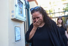 Κυριακή Γρίβα: Πειθαρχική έρευνα στον Σπύρο Δημητρίου μετά το επεισόδιο με μπουκάλι στη δίκη