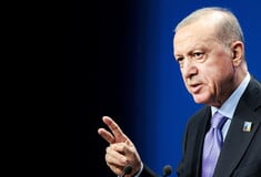 O Ερντογάν πανηγυρίζει μετά τον αφοπλισμό του PKK: «Η Τουρκία κέρδισε»
