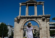 Καιρός: Νέο κύμα ζέστης από την Κυριακή με ισχυρά μελτέμια 