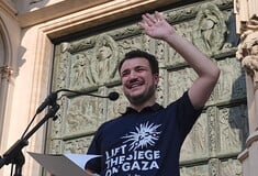«Ήξερα ότι θα νικούσα»: Ο Μαχμούντ Χαλίλ μιλά για τις άθλιες συνθήκες κράτησης από την ICE