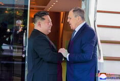Ανευ όρων στήριξη της Βόρειας Κορέας στη Ρωσία για τον πόλεμο στην Ουκρανία