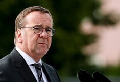 Γερμανία: Ο Υπουργός Άμυνας καλεί τη βιομηχανία όπλων σταματήσει την γκρίνια και να παράξει