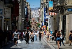 Πρεμιέρα για τις θερινές εκπτώσεις: Έξυπνες αγορές και παγίδες