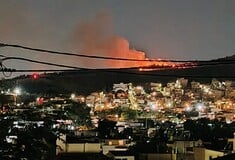 Φωτιά τώρα στο Ποικίλο Όρος στο Καματερό
