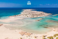 Η Corona γιορτάζει 100 χρόνια This is living σε τρεις εμβληματικές ελληνικές παραλίες