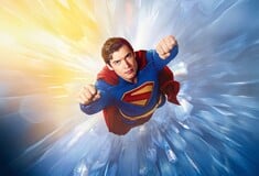 Superman: Maga-ς σαν τον Τραμπ ή ευγενικός μετανάστης;