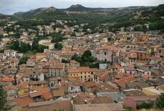 Ιταλία: Αναζητούνται λύσεις για την υπογεννητικότητα - «Το χωριό πεθαίνει»