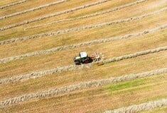 Μια 23χρονη φοιτήτρια κινητοποιεί τη Γαλλία: Πάνω από 500.000 υπογραφές κατά του «νόμου Duplomb» για τη γεωργία