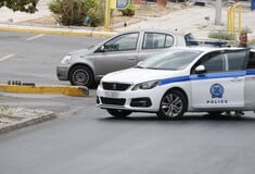 Άλιμος – Ελληνικό: Επτά συλλήψεις παρκαδόρων για παράνομη στάθμευση σε νυχτερινά κέντρα