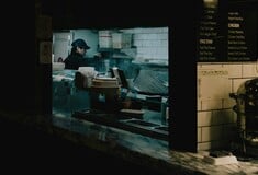 Μελέτη δείχνει σύνδεση μεταξύ της παχυσαρκίας και των μενού των τοπικών εστιατορίων