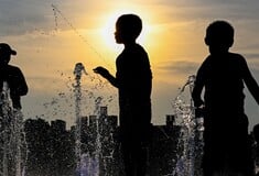 Κολυδάς για καύσωνα: Έρχονται δύο κύματα θερμής εισβολής - Ποιες είναι οι κρίσιμες ημέρες