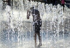 Καύσωνας: Επικαιροποιήθηκε το έκτακτο της ΕΜΥ - Αρχίζουν από σήμερα τα 40άρια