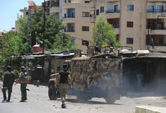 Αιματηρές συγκρούσεις στη Συρία μετά την πτώση Άσαντ – Παρέμβαση Ισραήλ και ΗΠΑ