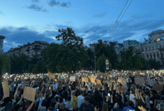 Ουκρανία: Μεγάλη διαμαρτυρία κατά του Ζελένσκι, η πρώτη μετά τη ρωσική εισβολή - «Ο πατέρας μου δεν πέθανε γι’ αυτό»