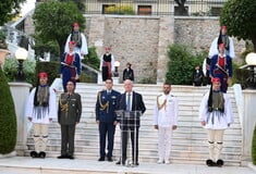 Η δεξίωση στο Προεδρικό Μέγαρο για την 51η επέτειο από την αποκατάσταση της δημοκρατίας