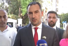 Αποχώρησε από τη δεξίωση στο Προεδρικό ο Χαρίτσης – Καταγγέλλει αποκλεισμό Παλαιστίνιου πρόσφυγα που συνόδευε