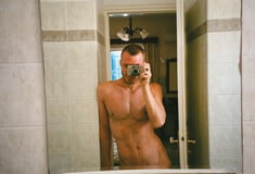 Spyros Rennt: «Το nightlife είναι καταφύγιο για τους queer ανθρώπους»