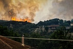 ΦΩΤΙΑ ΣΤΟΝ ΦΕΝΕΟ