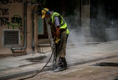 Καύσωνας: Απαγόρευση delivery και εξωτερικών εργασιών το Σάββατο από 12:00 έως 16:00 στην Αττική