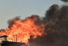 Φωτιά στα Κύθηρα: Δεκάδες άτομα εγκλωβίστηκαν