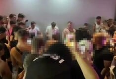 Ζάκυνθος: Αντιδράσεις για τον ερωτικό «διαγωνισμό» μεταξύ τουριστών σε κλαμπ