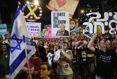 Οι Ισραηλινοί αρχίζουν να αμφισβητούν την ηθική του πολέμου τους στη Γάζα
