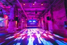 Γερμανία: Το παλαιότερο και μεγαλύτερο gay nightclub κλείνει λόγω πτώχευσης 