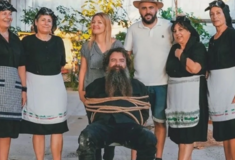 Οι γιαγιάδες της Κρήτης πάνε στο διάστημα: Dolmadakia in Space