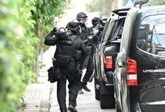 Ασπρόπυργος: «Μάχη» με ανταλλαγή πυροβολισμών μεταξύ συμμοριών - Σε εξέλιξη αστυνομική επιχείρηση