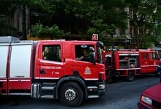 Φωτιά σε διαμέρισμα στον Πειραιά: δΔακοπή της κυκλοφορίας των οχημάτων