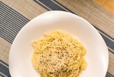 «Ε, όχι και κρέμα» στο Cacio e pepe: Οργή στην Ιταλία για τη συνταγή για ζυμαρικά της Good Food