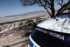 Πτώση νεαρού τουρίστα από τον Λυκαβηττό