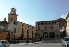 Ισπανία: Το χωριό που απαγόρευσε τις δημόσιες μουσουλμανικές γιορτές έλαβε εντολή να ακυρώσει την απόφαση