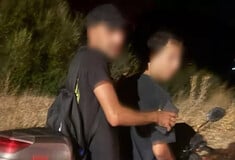 Φωτιά στην Πάτρα: Εικόνες των δύο συλληφθέντων για εμπρησμό στο μέτωπο των Συχαινών
