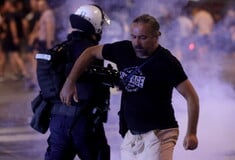 Σερβία: Επεισόδια σε αντικυβερνητικές διαδηλώσεις για πέμπτη συνεχόμενη νύχτα