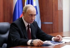 AFP: «Ο Πούτιν πρότεινε στον Τραμπ διμερή με Ζελένσκι» - Τι απάντησε το Κίεβο