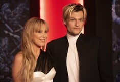 Μίλι Μπόμπι Μπράουν: Υιοθέτησε παιδί με τον Τζέικ Μπον Τζόβι - «Ξαφνικά γίναμε 3»