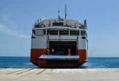 Σούδα: Απαγόρευση απόπλου για πλοίο πού έχασε τη μία του άγκυρα