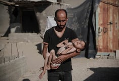 Ο ΟΗΕ κηρύσσει λιμό στη Γάζα, αλλά το Ισραήλ συνεχίζει να το αρνείται
