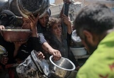 «Σταγόνα στον ωκεανό» παραμένει η βοήθεια στη Γάζα: Διεθνείς αντιδράσεις πλήγματα στο νοσοκομείο Νάσερ - «Ποιος έδωσε την εντολή;»