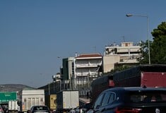 Κίνηση στους δρόμους: Καθυστερήσεις σε Πειραιά και κέντρο Αθήνας